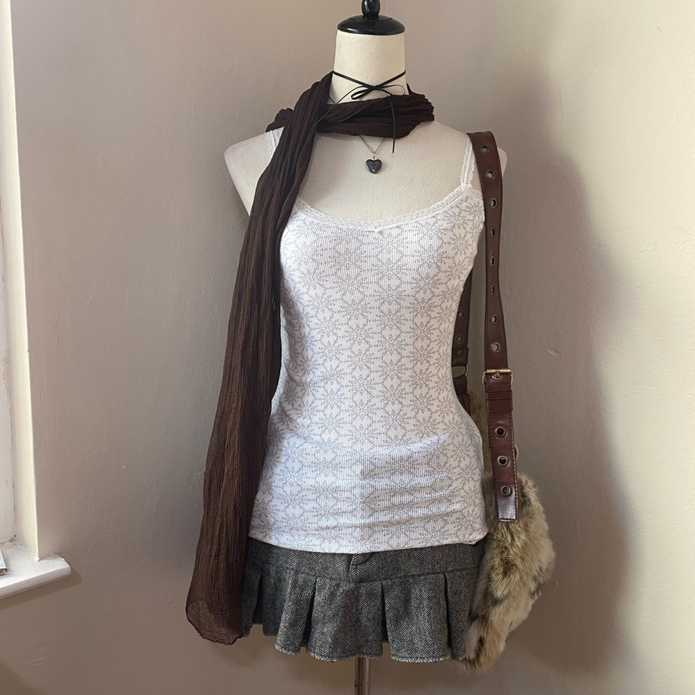 Aeropostale White Floral Camisole